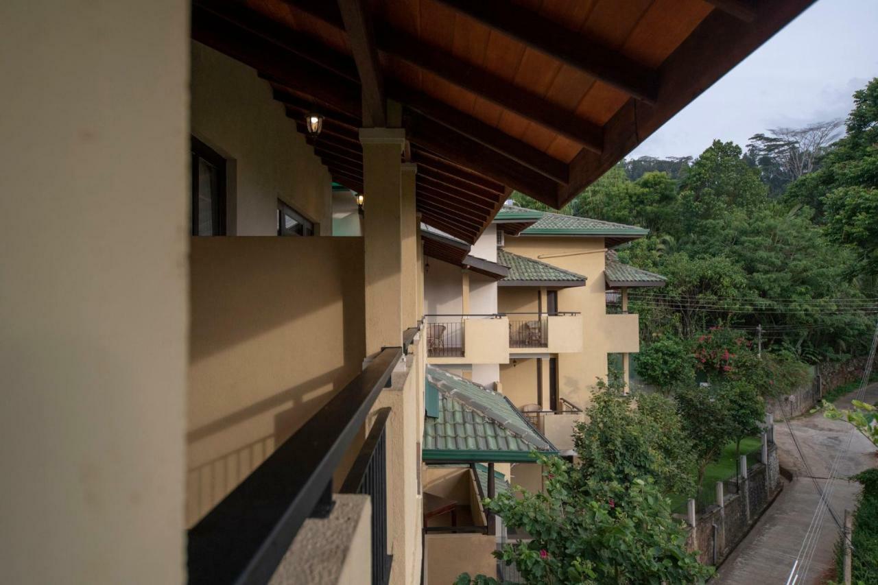 Melheim Kandy Villas Zewnętrze zdjęcie